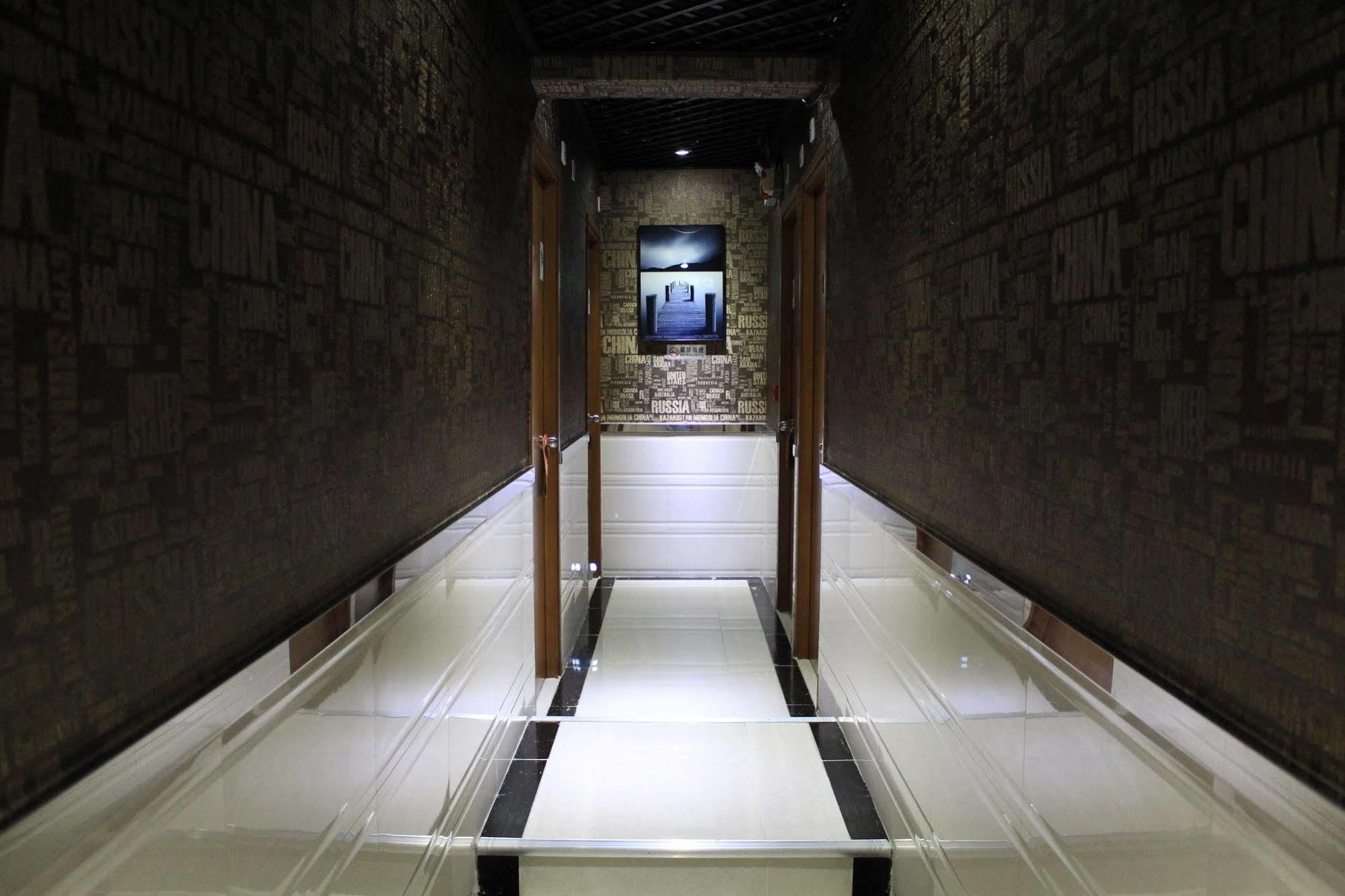 Temple Street Hotel Kowloon  Екстериор снимка